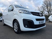 VAUXHALL VIVARO — thumbnail 30 of 51