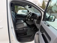 VAUXHALL VIVARO — thumbnail 36 of 51