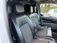 VAUXHALL VIVARO — thumbnail 40 of 51