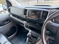 VAUXHALL VIVARO — thumbnail 46 of 51