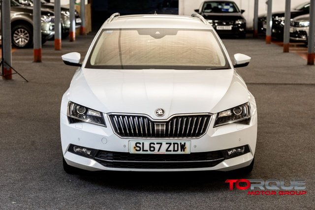 2017 SKODA SUPERB 2.0 TDI Laurin & Klement Estate 5dr Diesel DSG Euro 6 (s/s) (190 ps) - Photo 2