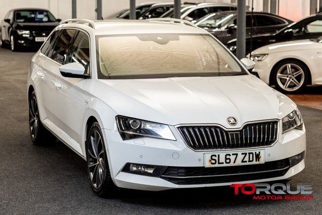 2017 SKODA SUPERB 2.0 TDI Laurin & Klement Estate 5dr Diesel DSG Euro 6 (s/s) (190 ps) - Photo 3