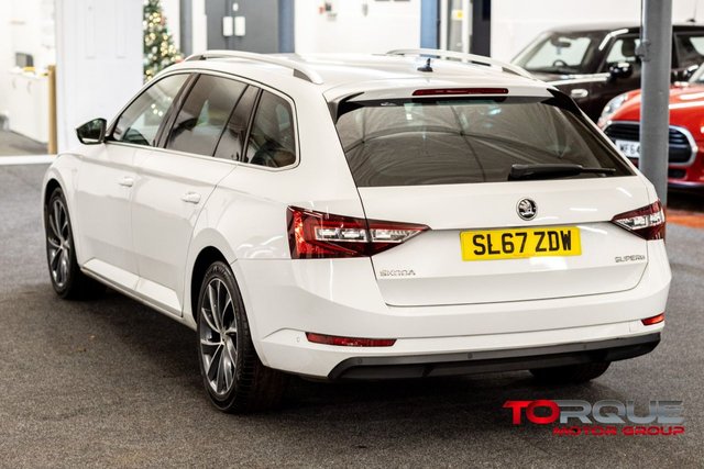 2017 SKODA SUPERB 2.0 TDI Laurin & Klement Estate 5dr Diesel DSG Euro 6 (s/s) (190 ps) - Photo 8