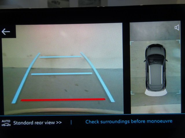 2022 PEUGEOT 3008 1.6 13.2kWh GT Premium SUV 5dr Petrol Plug-in Hybrid e-EAT Euro 6 (s/s) (225 ps) - Photo 8