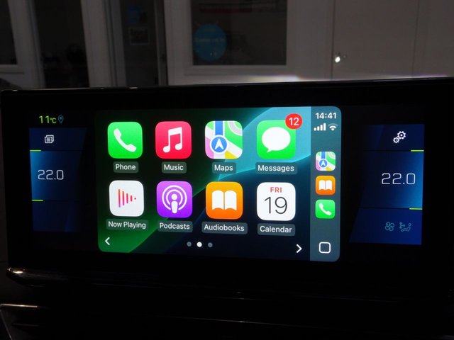 2022 PEUGEOT 3008 1.6 13.2kWh GT Premium SUV 5dr Petrol Plug-in Hybrid e-EAT Euro 6 (s/s) (225 ps) - Photo 10