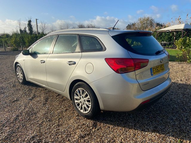 2013 KIA CEED 1.4 CRDi EcoDynamics 1 Sportswagon 5dr Diesel Manual Euro 5 (s/s) (89 bhp) - Photo 4
