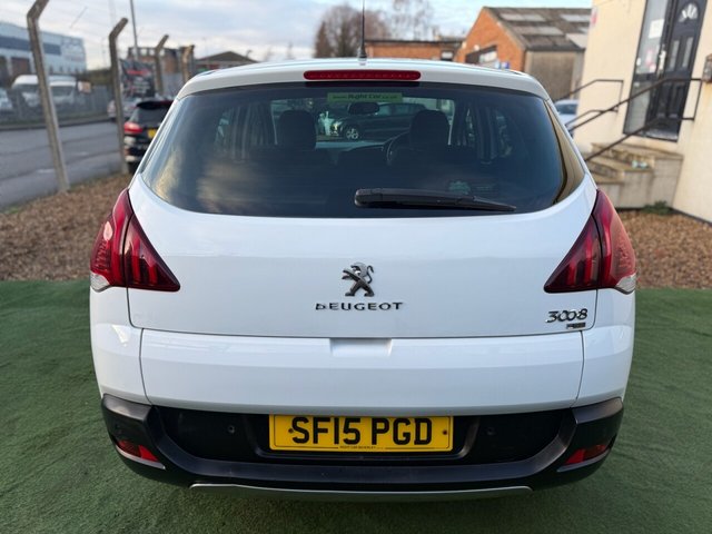 2015 PEUGEOT 3008 - Photo 12