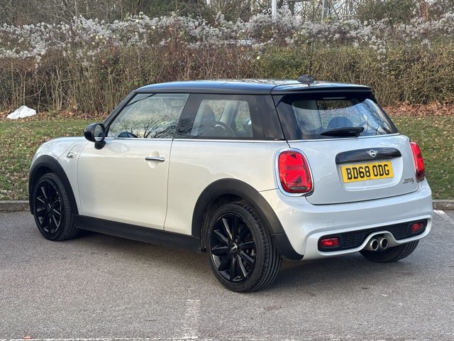 2018 MINI HATCH - Photo 3