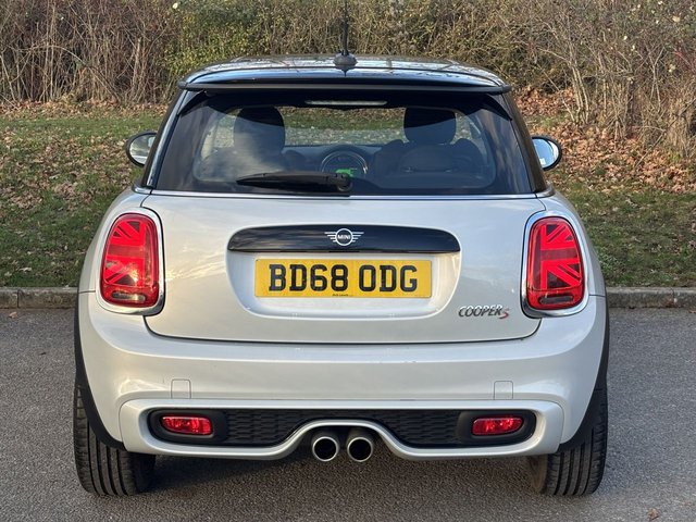 2018 MINI HATCH - Photo 4
