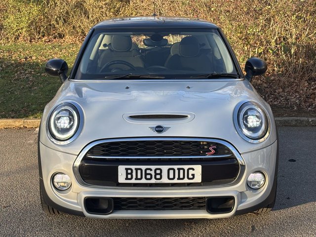 2018 MINI HATCH - Photo 8