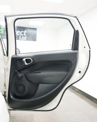 USED 2015 65 FIAT 500L 1.3 MultiJet Pop Star MPW Euro 6 (s/s) 5dr (7 Seat) Â£20 Road Tax