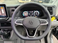 USED 2025 75 VOLKSWAGEN CRAFTER VOLKSWAGEN CRAFTER COMMERCE PLUS MWB 2.0TDI 140PS INDIUM GREY 