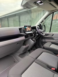 USED 2025 75 VOLKSWAGEN CRAFTER VOLKSWAGEN CRAFTER COMMERCE PLUS MWB 2.0TDI 140PS INDIUM GREY 