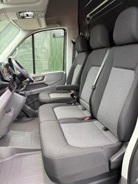 USED 2025 75 VOLKSWAGEN CRAFTER VOLKSWAGEN CRAFTER COMMERCE PLUS MWB 2.0TDI 140PS INDIUM GREY 