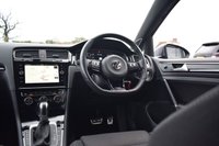 USED 2019 19 VOLKSWAGEN GOLF 2.0 TSI R Estate 5dr Petrol DSG 4Motion Euro 6 (s/s) (300 ps) DYNAUDIO / PRETORIA / MAXTON