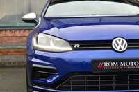 USED 2019 19 VOLKSWAGEN GOLF 2.0 TSI R Estate 5dr Petrol DSG 4Motion Euro 6 (s/s) (300 ps) DYNAUDIO / PRETORIA / MAXTON