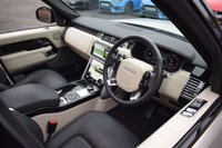 USED 2020 70 LAND ROVER RANGE ROVER 3.0 SD V6 Vogue SUV 5dr Diesel Auto 4WD Euro 6 (s/s) (275 ps) SLIDING ROOF / REAR TV SCREENS