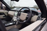 USED 2020 70 LAND ROVER RANGE ROVER 3.0 SD V6 Vogue SUV 5dr Diesel Auto 4WD Euro 6 (s/s) (275 ps) SLIDING ROOF / REAR TV SCREENS