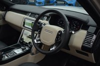 USED 2020 70 LAND ROVER RANGE ROVER 3.0 SD V6 Vogue SUV 5dr Diesel Auto 4WD Euro 6 (s/s) (275 ps) SLIDING ROOF / REAR TV SCREENS