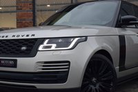 USED 2020 70 LAND ROVER RANGE ROVER 3.0 SD V6 Vogue SUV 5dr Diesel Auto 4WD Euro 6 (s/s) (275 ps) SLIDING ROOF / REAR TV SCREENS