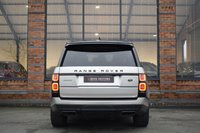 USED 2020 70 LAND ROVER RANGE ROVER 3.0 SD V6 Vogue SUV 5dr Diesel Auto 4WD Euro 6 (s/s) (275 ps) SLIDING ROOF / REAR TV SCREENS