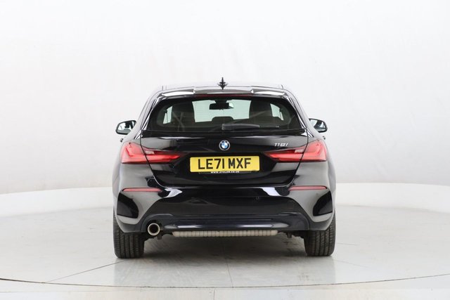 2022 BMW 1 Series 1.5L Sport 5dr - Photo 9