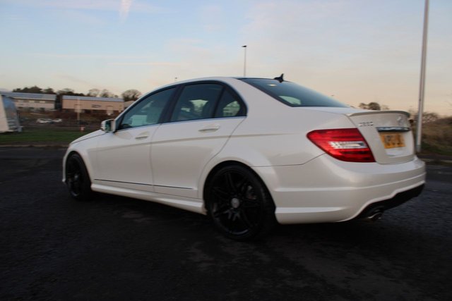 2013 MERCEDES-BENZ C-CLASS 2013 2.1 C220 CDI AMG Sport Plus 2013,Sat Nav,Bluetooth,Half Leather,Park Sensors,Superb Condition - Photo 12