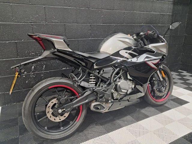 View our CFMOTO 300SR