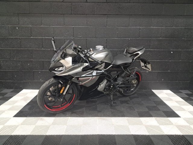View our CFMOTO 300SR