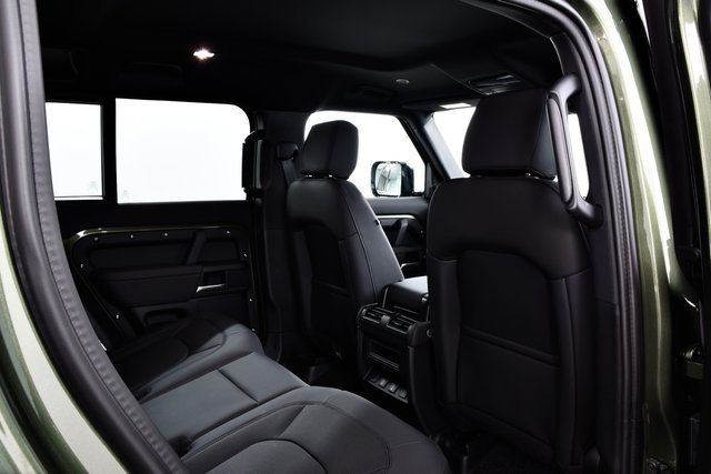 USED 2025 75 LAND ROVER DEFENDER 110 3.0 D350 MHEV X-Dynamic SE SUV 5dr Diesel Auto 4WD Euro 6 (s/s) (350 ps) URBAN WT | 26 MY | Air Sus +