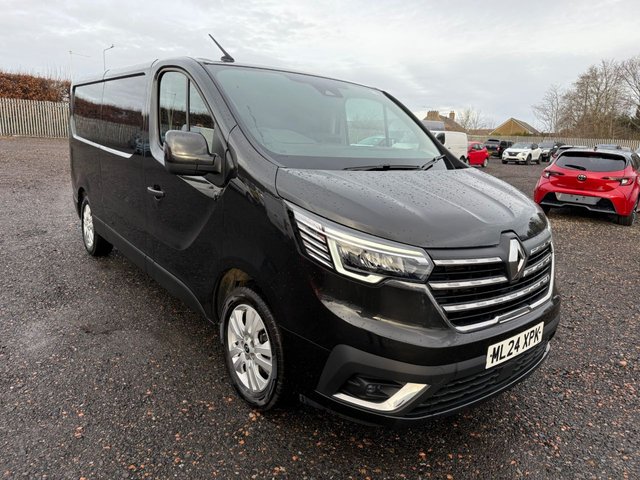 2024 RENAULT TRAFIC