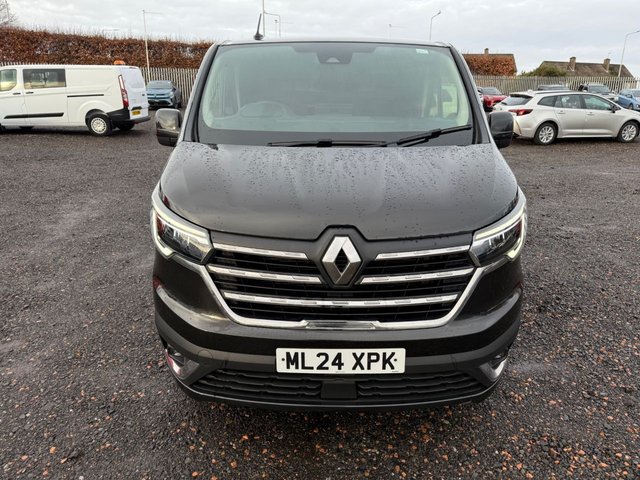 2024 RENAULT TRAFIC - Photo 2
