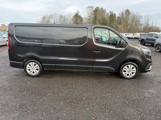 2024 RENAULT TRAFIC - Photo 8