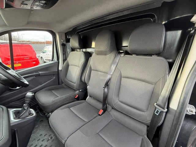 2024 RENAULT TRAFIC - Photo 12