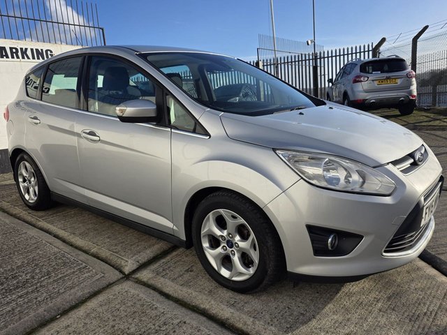 2015 Ford C-Max 1.6L Zetec 5dr - Photo 12
