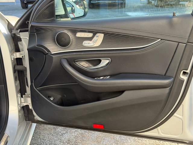 2020 Mercedes-Benz E-CLASS - Photo 12