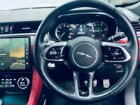 USED 2022 72 JAGUAR F-PACE 2.0 D200 MHEV R-Dynamic SE SUV 5dr Diesel Auto AWD Euro 6 (s/s) (204 ps) BlackPack|20"Alloys|MarsRed|Finance Available