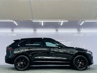 USED 2022 72 JAGUAR F-PACE 2.0 D200 MHEV R-Dynamic SE SUV 5dr Diesel Auto AWD Euro 6 (s/s) (204 ps) BlackPack|20"Alloys|MarsRed|Finance Available