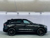 USED 2022 72 JAGUAR F-PACE 2.0 D200 MHEV R-Dynamic SE SUV 5dr Diesel Auto AWD Euro 6 (s/s) (204 ps) BlackPack|20"Alloys|MarsRed|Finance Available