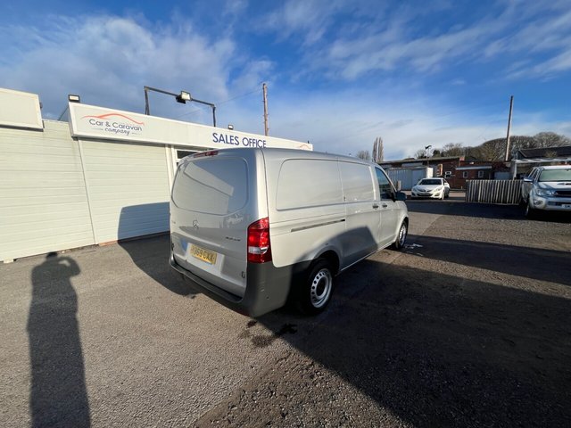 2019 Mercedes-Benz Vito 1.7L Pure 5dr - Photo 11