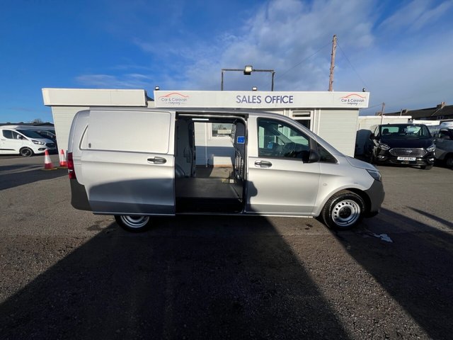 2019 Mercedes-Benz Vito 1.7L Pure 5dr - Photo 6