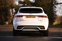 USED 2022 22 JAGUAR E-PACE 1.5 P300e 11.5kWh R-Dynamic S SUV 5dr Petrol Plug-in Hybrid Auto AWD Euro 6 (s/s) (309 ps) FUJI WHITE PAINTWORK + REAR CAMERA + APPLE CARPLAY + TINTS