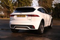 USED 2022 22 JAGUAR E-PACE 1.5 P300e 11.5kWh R-Dynamic S SUV 5dr Petrol Plug-in Hybrid Auto AWD Euro 6 (s/s) (309 ps) FUJI WHITE PAINTWORK + REAR CAMERA + APPLE CARPLAY + TINTS