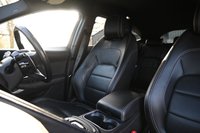 USED 2022 22 JAGUAR E-PACE 1.5 P300e 11.5kWh R-Dynamic S SUV 5dr Petrol Plug-in Hybrid Auto AWD Euro 6 (s/s) (309 ps) FUJI WHITE PAINTWORK + REAR CAMERA + APPLE CARPLAY + TINTS