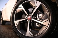 USED 2022 22 JAGUAR E-PACE 1.5 P300e 11.5kWh R-Dynamic S SUV 5dr Petrol Plug-in Hybrid Auto AWD Euro 6 (s/s) (309 ps) FUJI WHITE PAINTWORK + REAR CAMERA + APPLE CARPLAY + TINTS