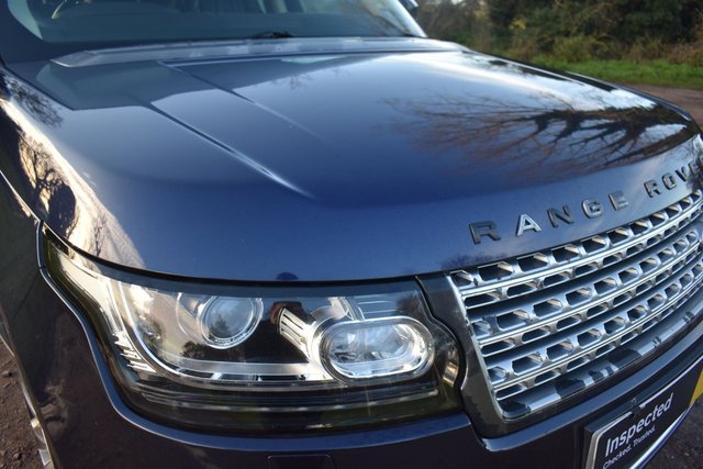 2013 LAND ROVER RANGE ROVER 4.4 SD V8 Autobiography SUV 5dr Diesel Auto 4WD Euro 5 (339 ps) - Photo 3