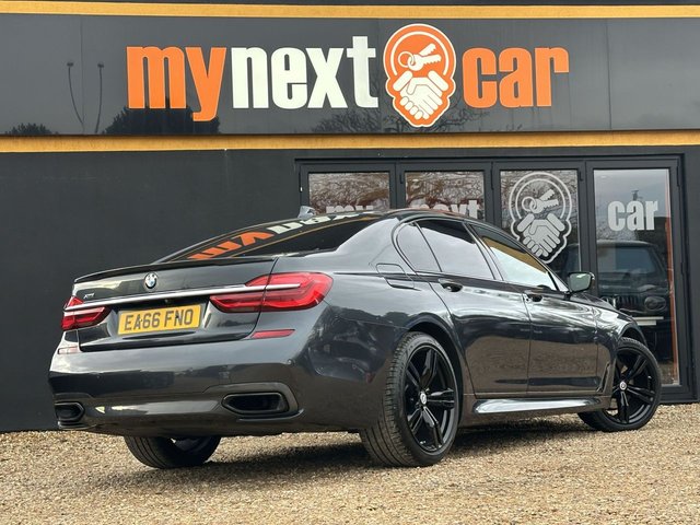 2016 BMW 7 Series 3L M Sport 4dr - Photo 8