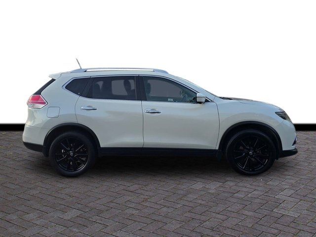 2015 Nissan X-Trail 1.6L N-Tec 5dr - Photo 5