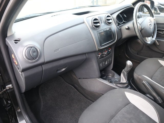 2014 Dacia Sandero Stepway 1L Laureate 5dr - Photo 11