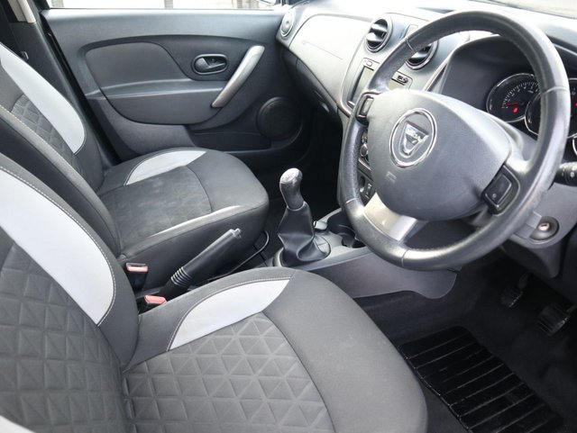 2014 Dacia Sandero Stepway 1L Laureate 5dr - Photo 10